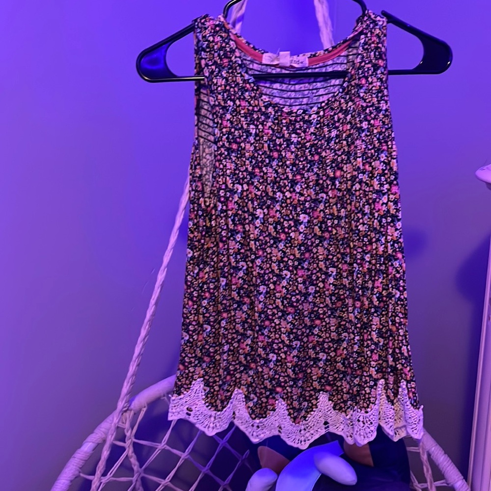 flower lacy tank
